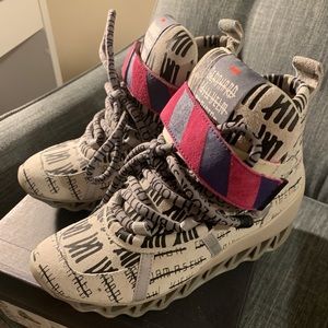 Bernhard Willhelm X Camper Himalaya